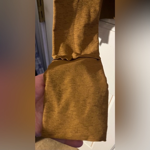 Free People Movement Tempo Long Sleeve Shirt Mustard Color Women’s Size Small - Picture 4 of 8